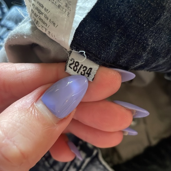 CHEAP MONDAY || Tie Die Narrow Very Special Jeans Size 28 - Picture 9 of 11